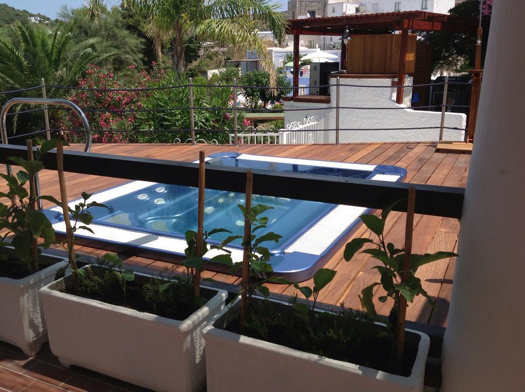 Cala Cavone Guest House Ponza Bagian luar foto