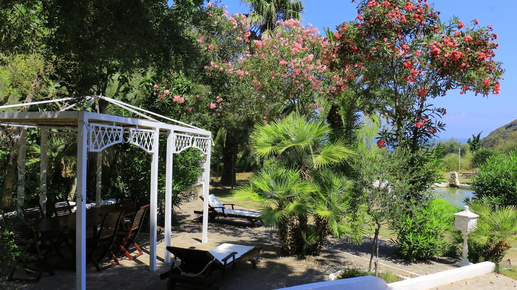 Cala Cavone Guest House Ponza Bagian luar foto