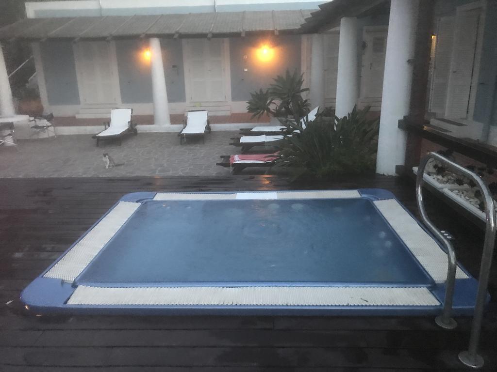 Cala Cavone Guest House Ponza Bagian luar foto
