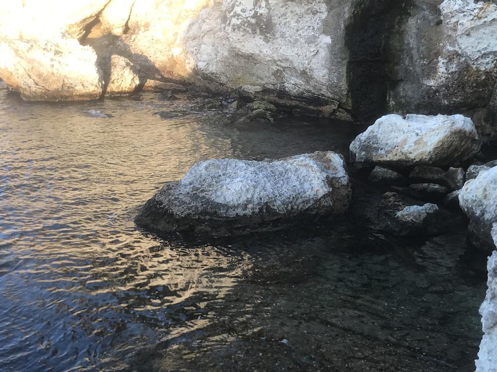 Cala Cavone Guest House Ponza Bagian luar foto