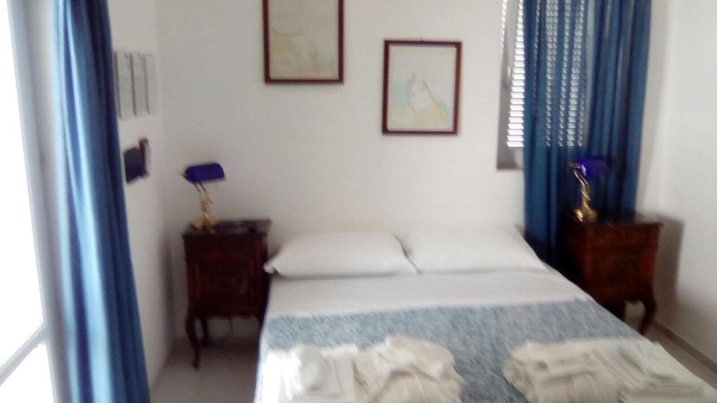 Cala Cavone Guest House Ponza Bagian luar foto