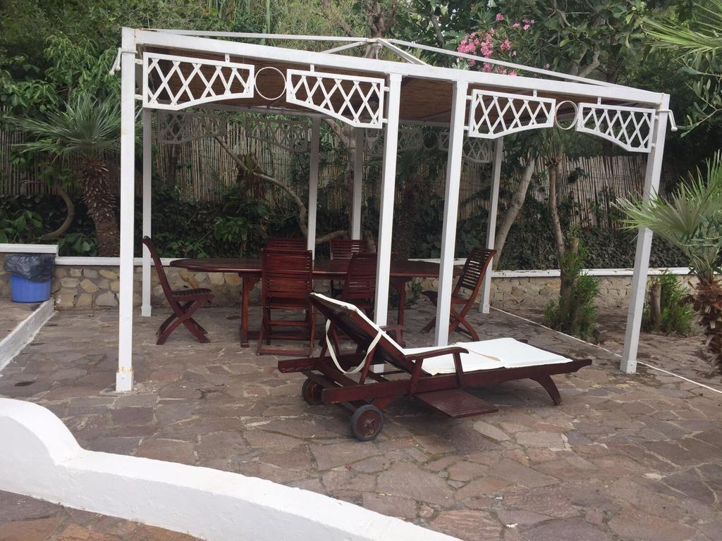 Cala Cavone Guest House Ponza Bagian luar foto