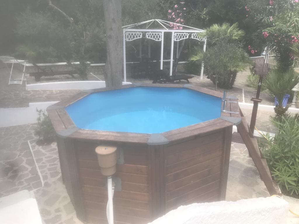 Cala Cavone Guest House Ponza Bagian luar foto